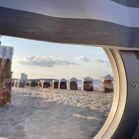 Schlafstrandkorb Nr 6 *